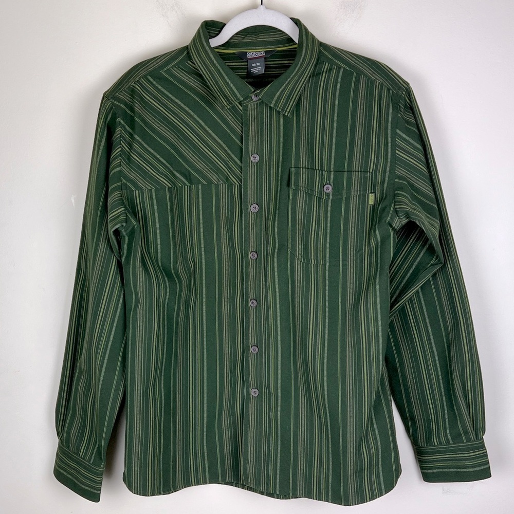 Outdoor Research | Men’s Flannel Button Up Long Sleeve Striped Shirt Green | M